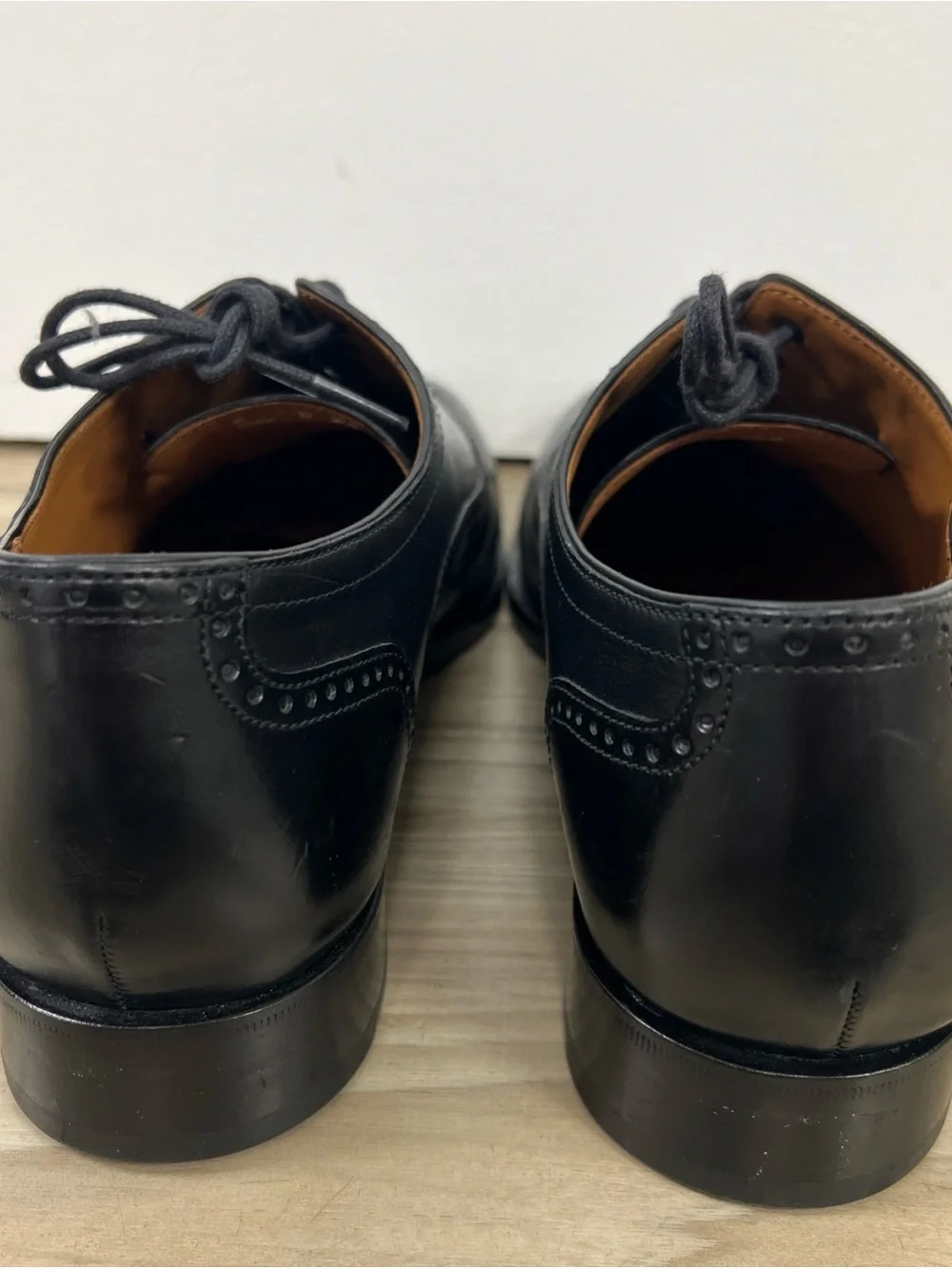 Allen Edmonds Siena Medallion Lace Up Oxford Shoes Black Men’s Size 9 NWOB $369
